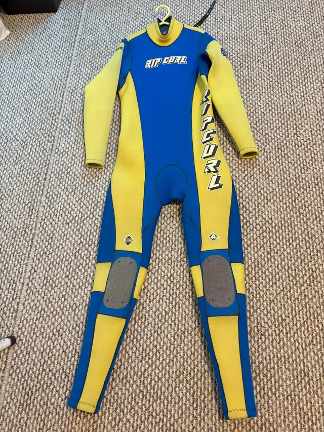wetsuit mens in Other in Ottawa - Image 2