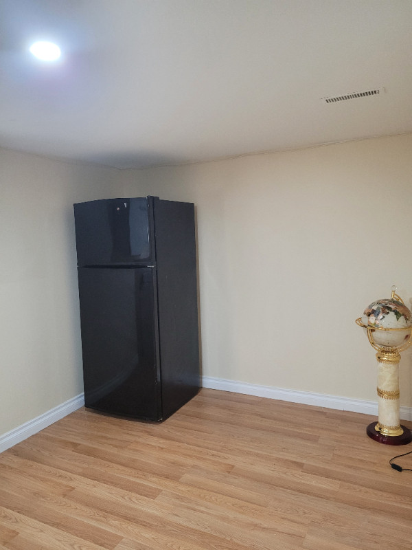 1 Bedroom Basement Apartment For Rent Long Term Rentals Mississauga