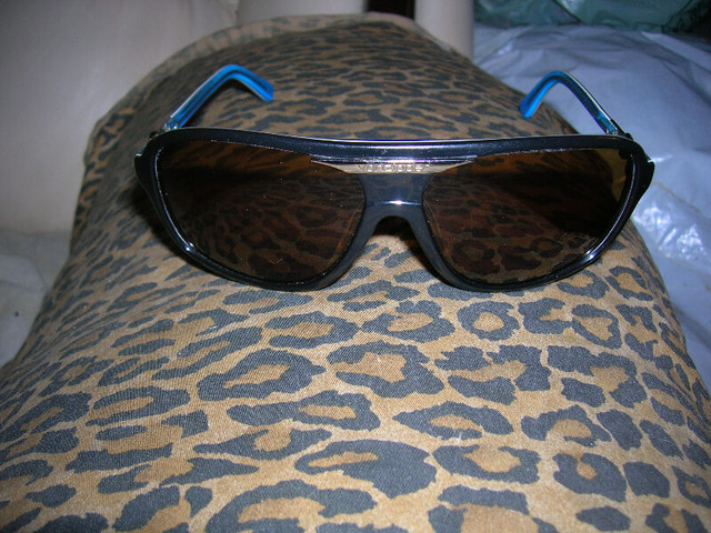 Von Zipper Stache  Sunglasses Aviator Made in Italy Rare in Arts & Collectibles in City of Toronto - Image 2