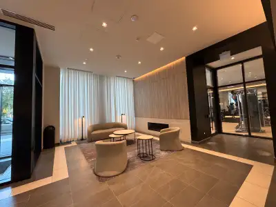 Modern 1 Bedroom Condo in Hamilton