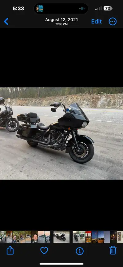 Selling a 2013 Harley Davidson Roadglide. In good condition. Comes with a aftermarket tour pack. New...