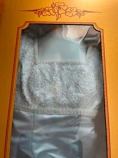 Wedding Dress size 6-8, View more