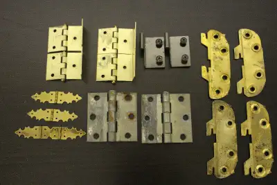 DOOR & GLASS HINGES/ CHARNIÈRES DE PORTE ET DE VERRE, View more
