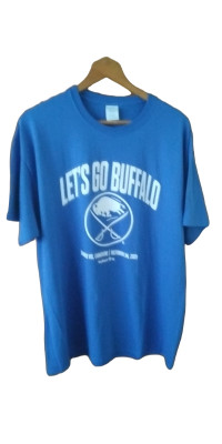 LET'S GO BUFFALO SABRES SHIRT SIZE XL - CANADIENS VS SABRES