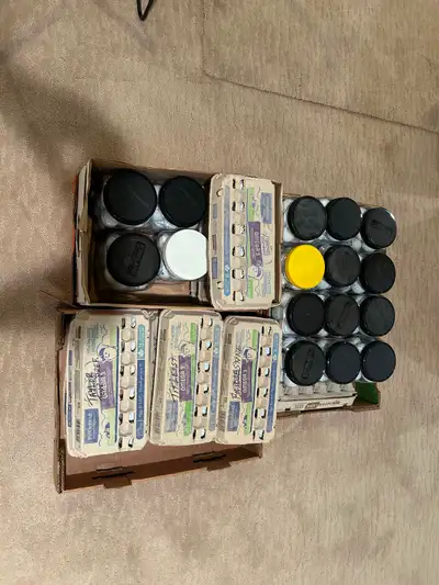 Over 600 premium brand golf balls. No garbage, only premium, View more