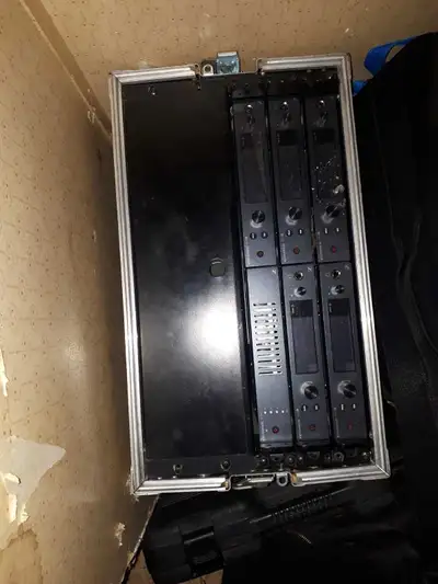 Sennheiser evolution wireless G3 rack,, View more