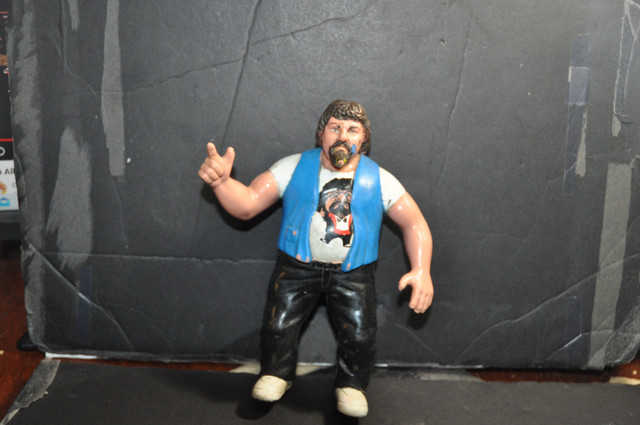 LJN action figures Wrestling Superstars 1986 Series 3 choose 1 dans Art et objets de collection  à Victoriaville - Image 4