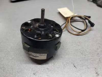 99,99+TAXE, EN MAGASIN / IN STORE MOTEUR 120V 1050RPM 0.75A CW POUR DESHUMIDIFICATEUR WC WOOD ET AUT...