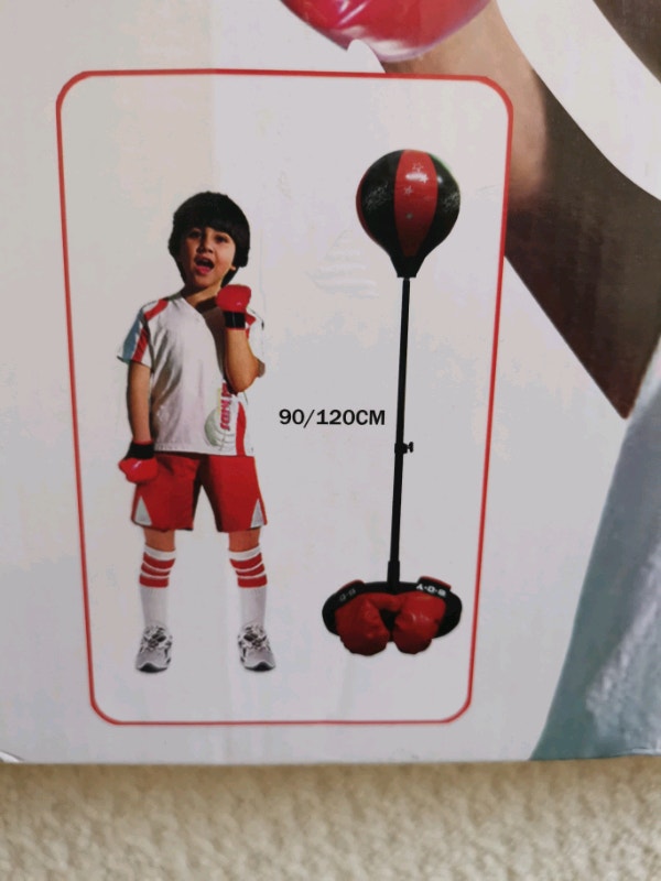 Outdoor Children Boxing Set. Punching Ball+Gloves+Stand for Kids
