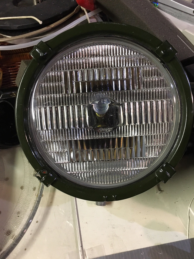 VINTAGE LIGHT FOR MILITARY VEHICLE  in Other in City of Toronto