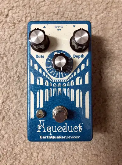 EarthQuaker Devices Aqueduct LIKE NEW WITH BOX!, View more