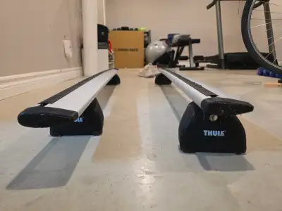 Seeling a set of aThule wing bar evo. Thule kit 186013. $400 obo