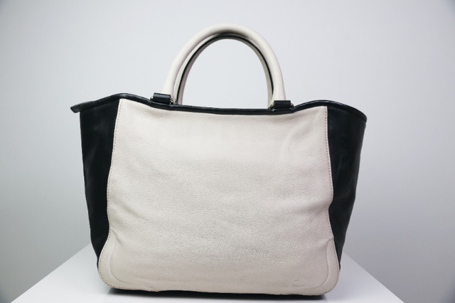 Marc Jacobs Scofty handbag in Women's - Bags & Wallets in Gatineau - Image 3