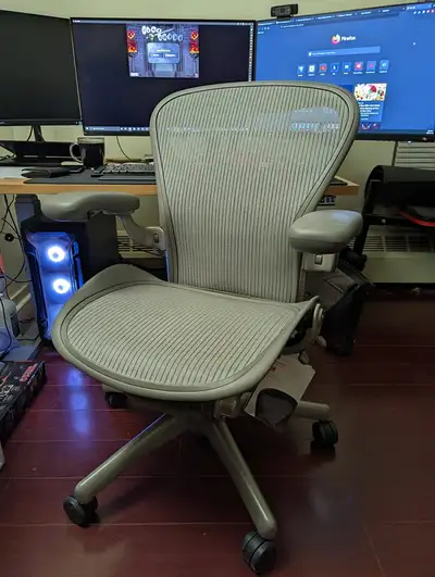 Herman Miller Aeron ~ Grey ~ PostureFit Upgr Free GTA Ɖelivery, View more