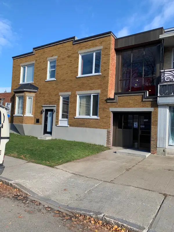 Chambre à louer pour travailleur , étudiant et retraité in Room Rentals & Roommates in Québec City - Image 3
