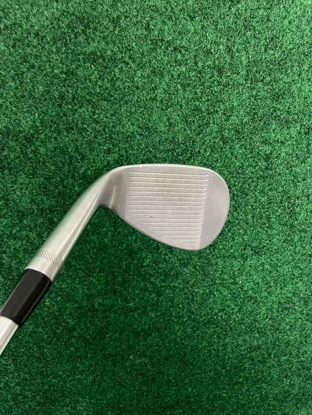 Titleist SM8 Vokey 60 Degree in Golf in Ottawa - Image 3