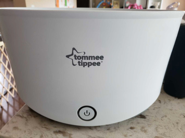 Tomme tippee electric baby bottle sterilizer in Other in Calgary