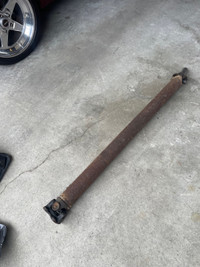 Ford mustang oem driveshaft 