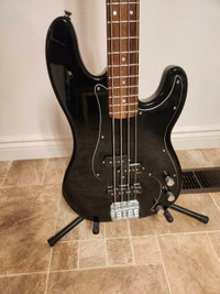 Parts-caster Fender Bass Guitar 