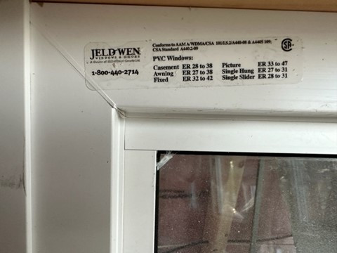 2 JELD-WEN 56-IN X 52-IN CASEMENT WINDOW in Windows, Doors & Trim in Mississauga / Peel Region - Image 4