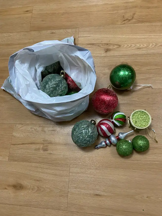 assorted Xmas ornaments 