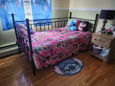 Lit simple, View more