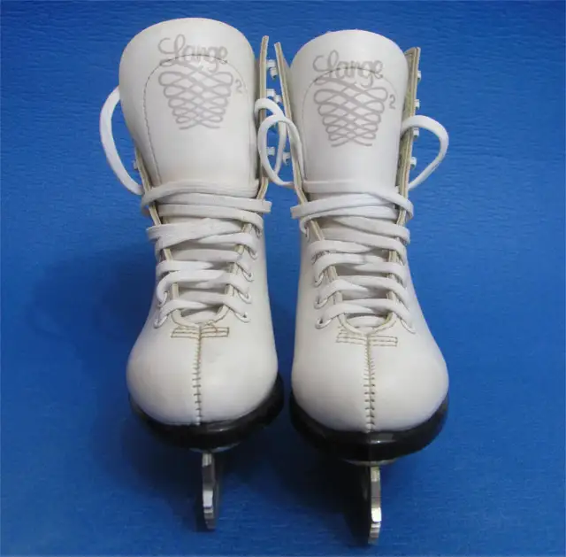 New LANGE Skates Size-5 (inner length 20.5cm/8.1'') Dwight in Skates & Blades in Muskoka - Image 3