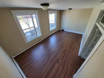 Rooms for rent available in a shared apartment. Monthly rent includes Laundry and wi-fi as well as o...
