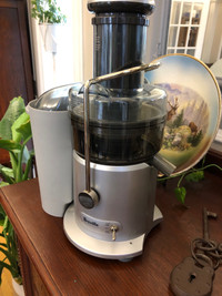 Breville Juice Fountain Plus in EUC