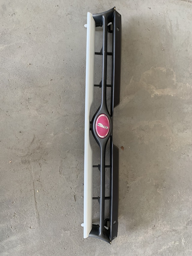 Subaru Impreza WRX GC8 JDM V1 or V2 Grill Auto Body Parts Calgary Kijiji