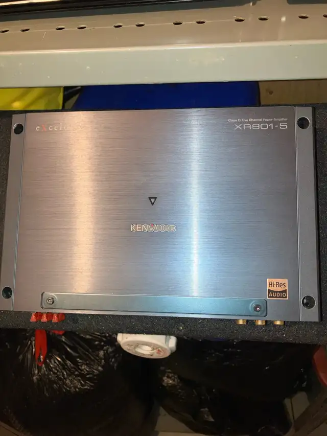 Stereo Equipment in General Electronics in Markham / York Region - Image 6