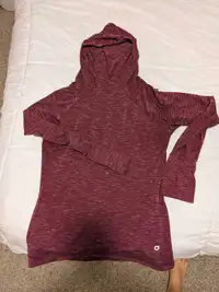 Gap thin stretchy hoodie size S/M