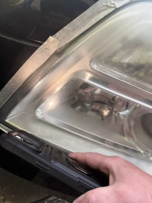 Mobile Headlight Restoration & Car Polishing in Detailing & Cleaning in Winnipeg - Image 6