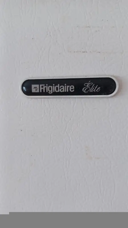 Rréfrigérateur in Refrigerators in Lac-Saint-Jean - Image 11