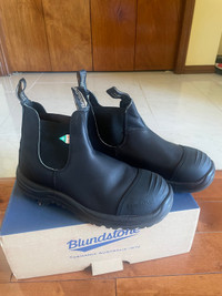 Blundstone CSA approved safety boots 