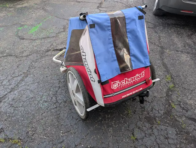Chariot Cabriolet 2-in-1 Double Bike Trailer & Jogging Stroller in Kids in Ottawa - Image 4