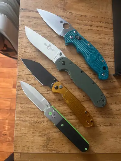 pocket knives , View more