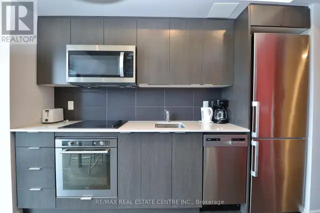 Full Furnished Two Bedrooms for Rent in Room Rentals & Roommates in Ottawa - Image 12