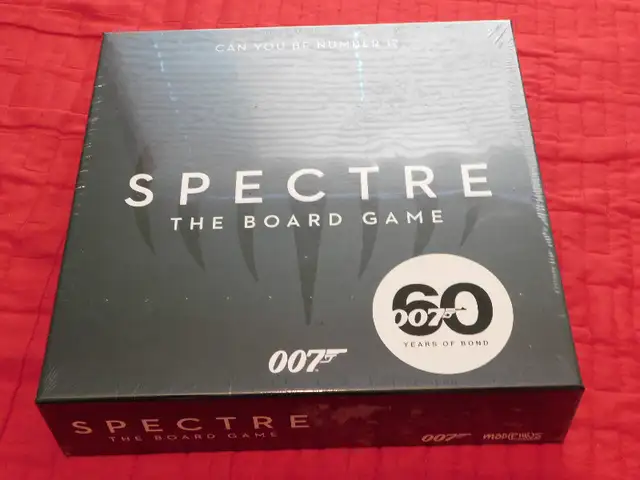 007 SPECTRE BOARD GAME NEW $15