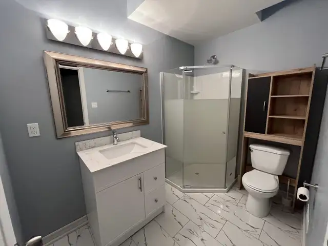 Rooms for Rent in Room Rentals & Roommates in Oshawa / Durham Region - Image 7