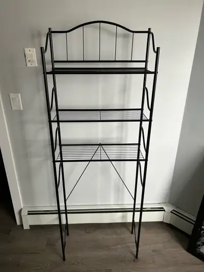 New condition over the toilet shelving unit. Great for extra storage in your bathroom or can be used...