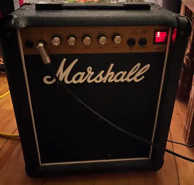 Amplificateur Marshall Lead 12 watts model 5005 Celestion UK, View more