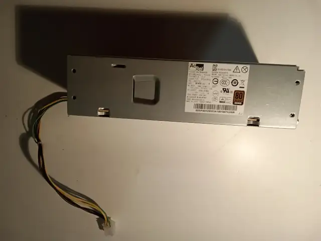 POWER SUPPLY LENOVO 180 W. in System Components in Longueuil / South Shore - Image 2