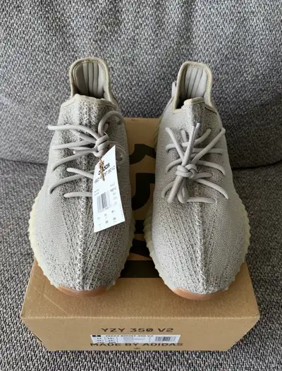 Yeezy Boost 350 V2 Sesame - Size 11 BRAND NEW, View more