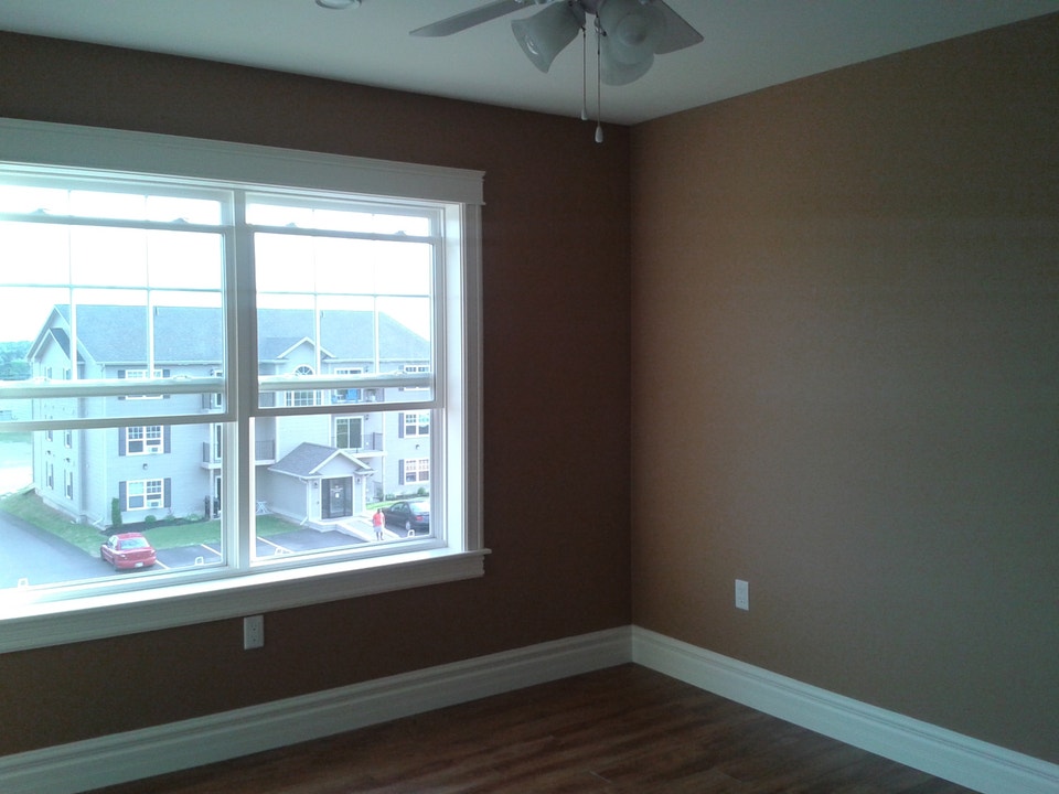 Stratford Top floor 2 Bedroom Condo Unit 5