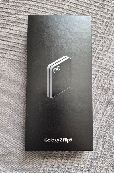 Samsung Z Flip 6 5G Brand New in Box 256GB Unlocked Comes with Samsung Warranty Offer delivery or pi...