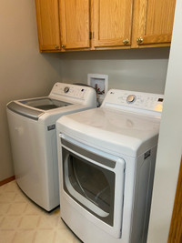 LG 7150 Laundry pair (Washer and Dryer)  