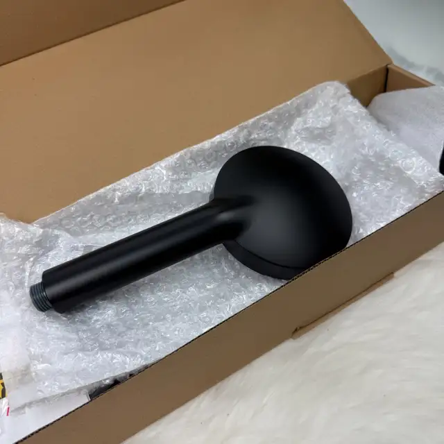 New Shower Head with Hose and Adjustable Shower Slide Bar/Black in Bathwares in Calgary - Image 4