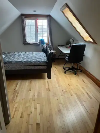 Premium Room in Prime Central Charlottetown Location This well-maintained residence is situated in o...