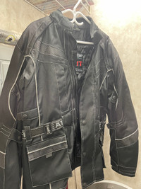 Motorcycle jacket